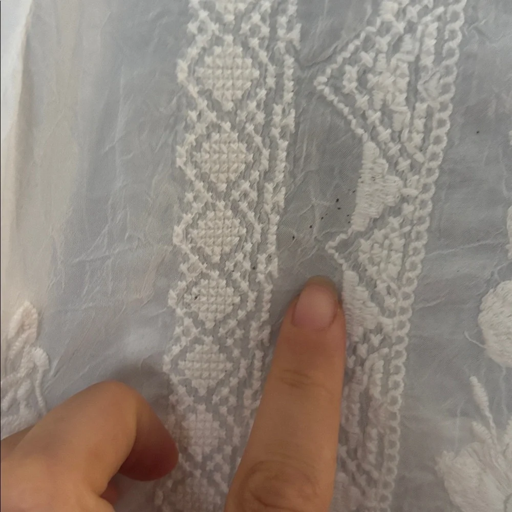 Johnny Was White Sheer Embroidered Tunic - Picture 10 of 10